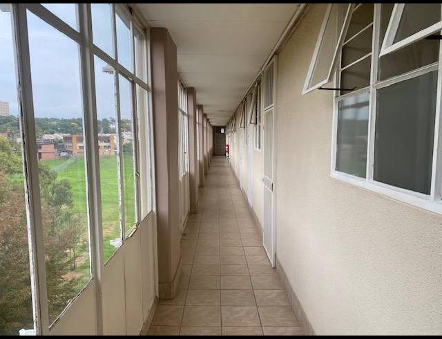 2 BEDROOM APARTMENT FOR SALE IN BEDFORD GARDENS